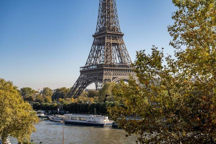 Ultimate Luxury Penthouse - View Tour Eiffel Apartment *